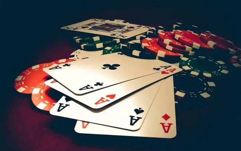 Kartu angka bingo di layar ponsel